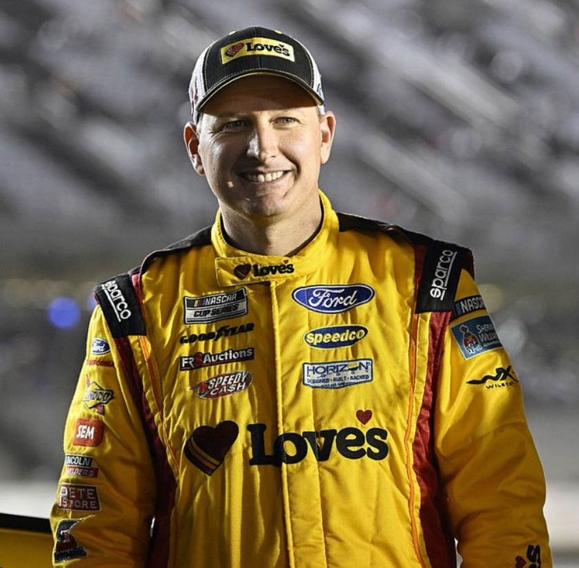 Blake Harris Nascar: 10 Facts On Alex Bowman Crew Chief