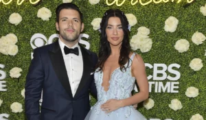 Jacqueline MacInnes Wood's Husband