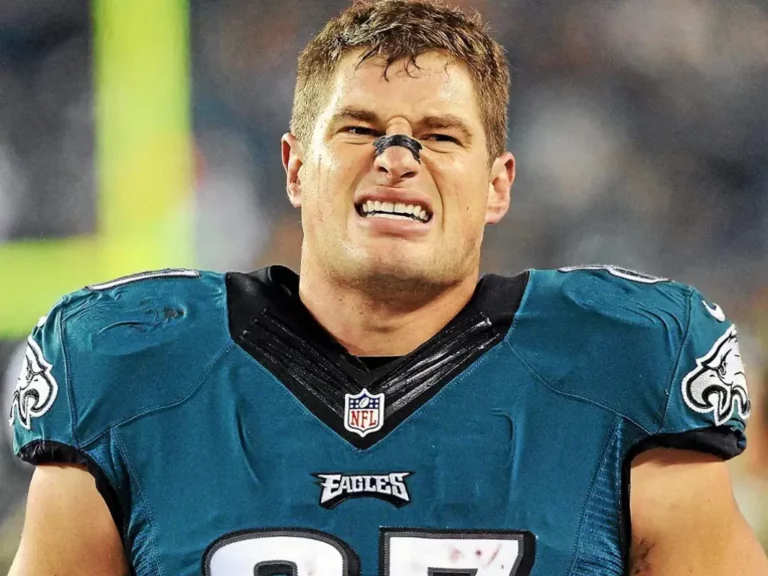 One year into retirement, former Eagles tight end Brent Celek's passion is  now real estate - The Athletic