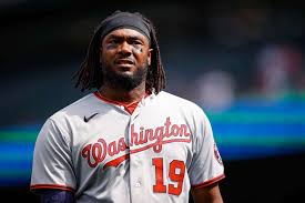 Padres Josh Bell