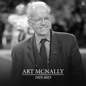 Art McNally, N.F.L.'s 'Father of Instant Replay,' Dies at 97 - The