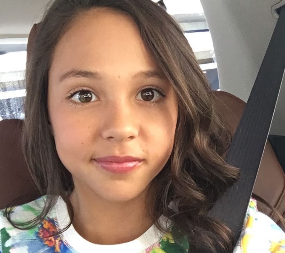 Who Are Breanna Yde Parents? Siblings, Family, Career And Net Worth ...