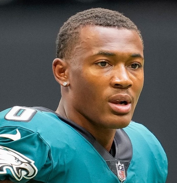 Devonta Smith (Philadelphia Eagles' WR) Limps off Field in Superbowl