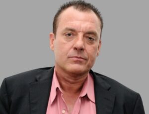 Tom Sizemore 