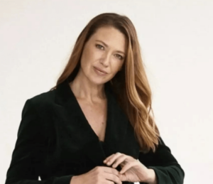 Anna Torv 