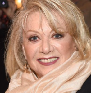 Elaine Paige 