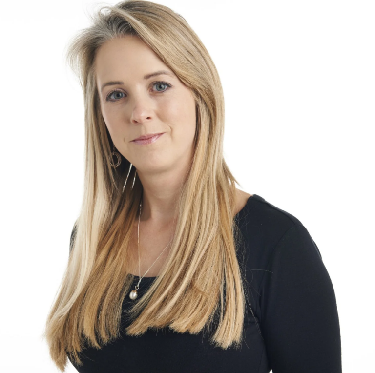 Isabel Oakeshott