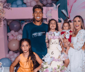 Roberto Firmino With Family