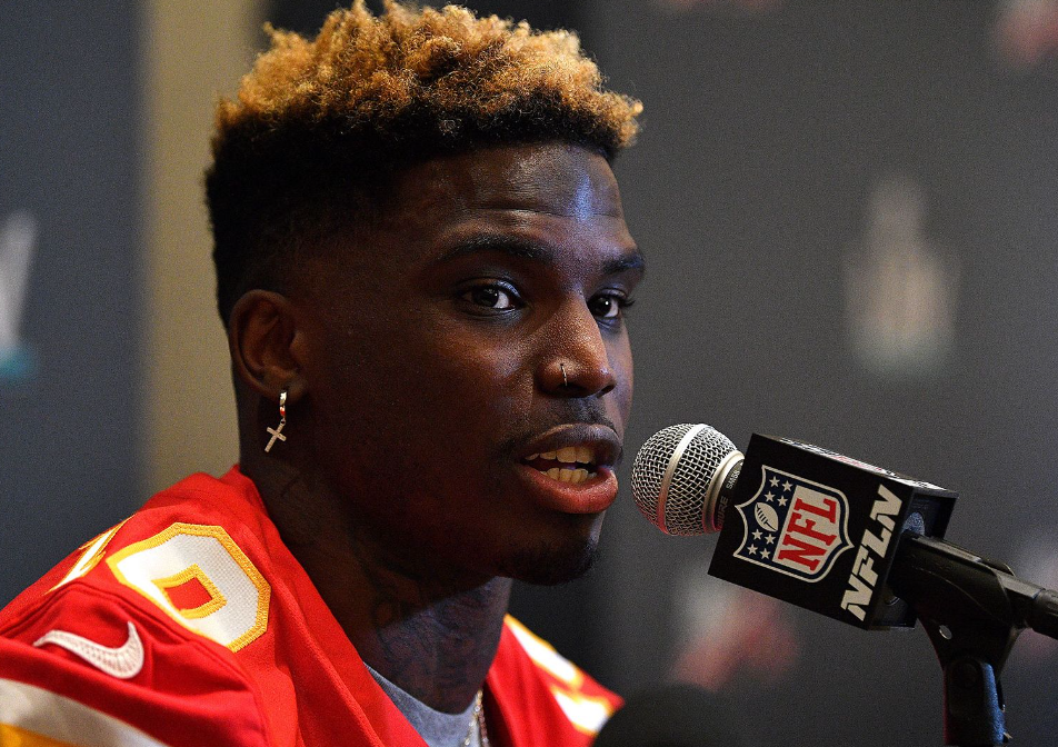 Behind the Scenes of Tyreek Hill's Girlfriend Mary Isbael: Age, Height ...