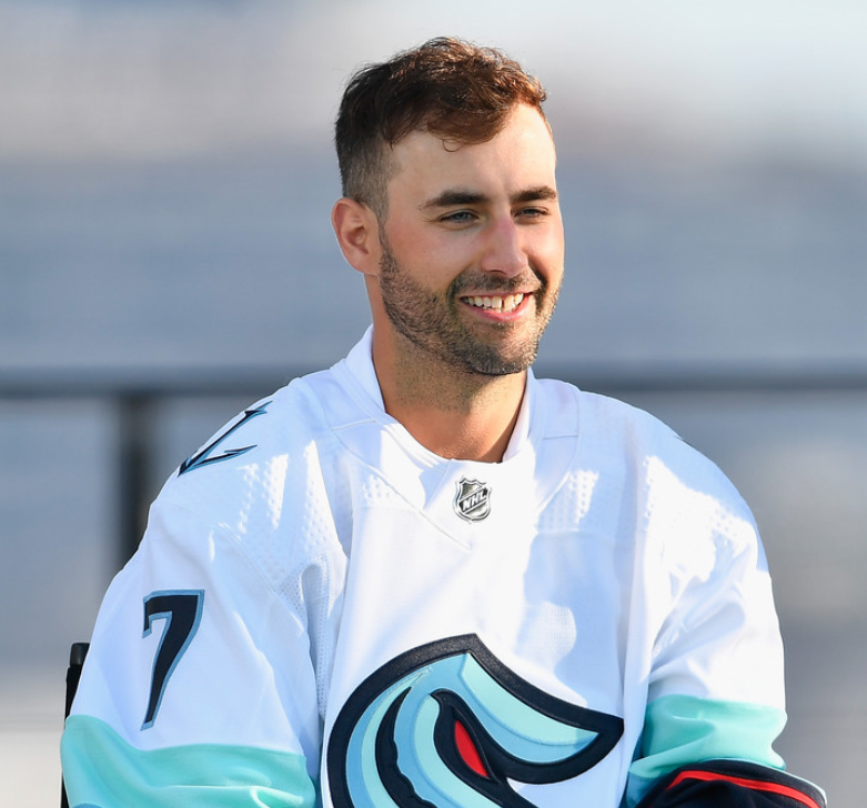 Does Jordan Eberle Have A Tattoo? (Seattle Kraken) Teeth Update