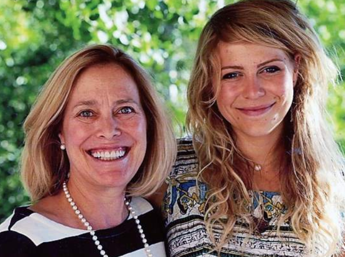 Nancy Pfister was pictured with her only daughter Juliana Pfister