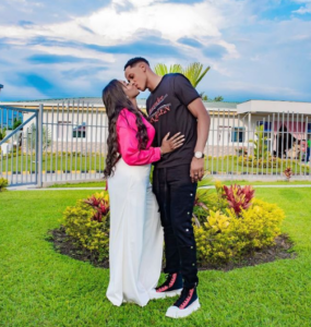 Yerry Mina with his Wife 