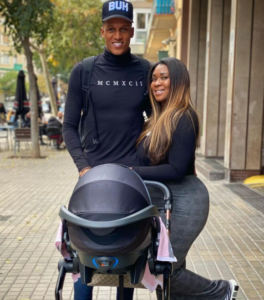 Yerry Mina with his Wife 