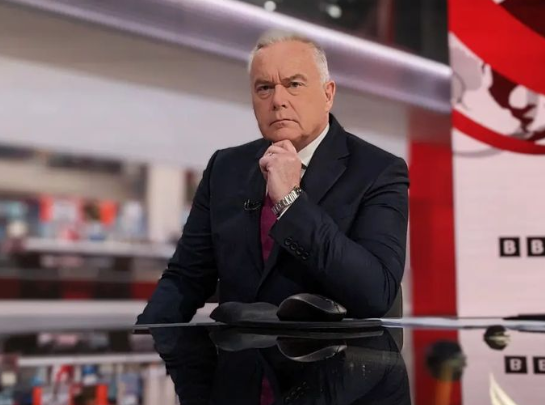 Why Fans Believe Huw Edwards Could Be Gay Details About His Wife Vicky