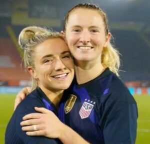 Kristie Mewis and  Sam Mewis 