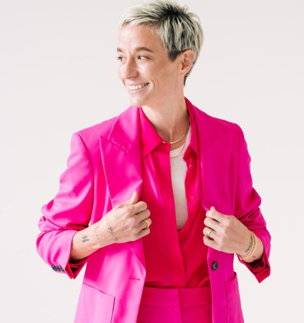 Megan Rapinoe (Footballer) Hair Mystery: Wig or Real? The Truth Behind ...