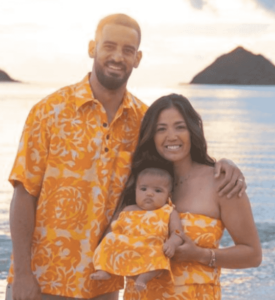 Marcus Mariota with his Family 