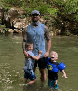 Chris Long with his Sons 