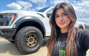 Hailie deegan and her car.