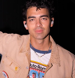 Joe Jonas 