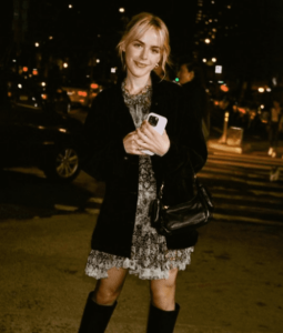 Is Kiernan Shipka Pregnant? Totally Killer Cast Weight Gain and ...