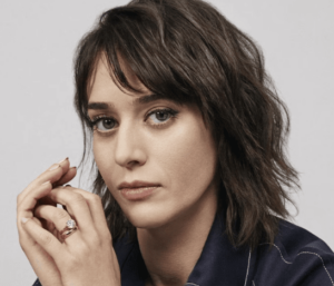 Lizzy Caplan