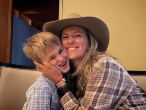 Victoria Azarenka with son