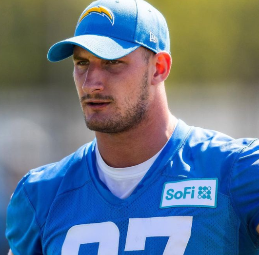 Joey Bosa: Ethnicity, Bosa Brothers Dominating NFL Career, Biography ...