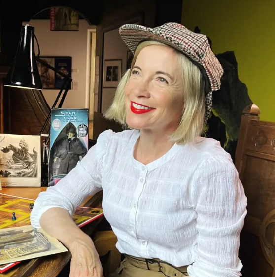 Lucy Worsley Sparks Pregnancy Rumors With Mark Hines