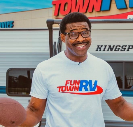 Who Is Michael Irvin Wife? Son, Daughter Myesha Beyonca ...