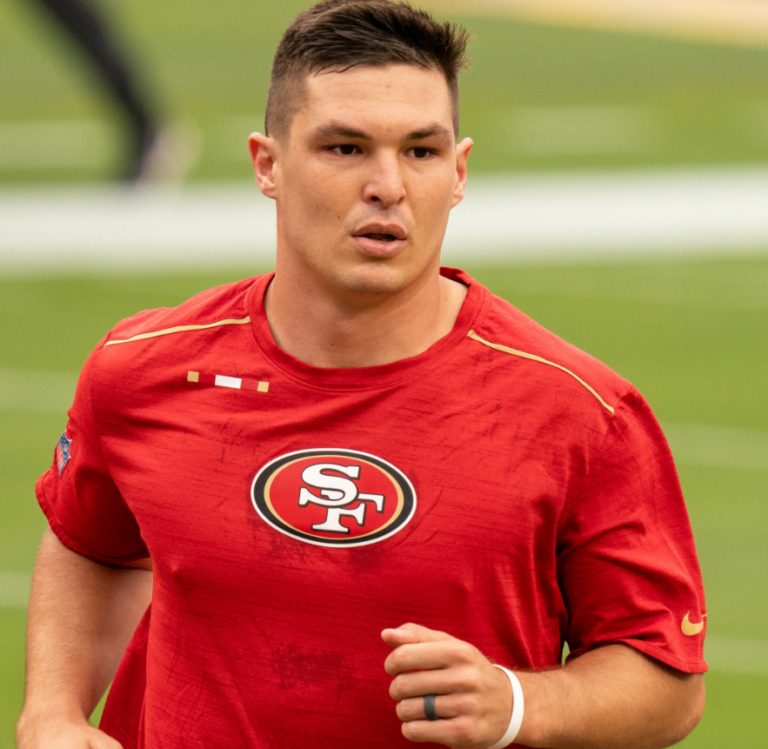 Nick Mullens