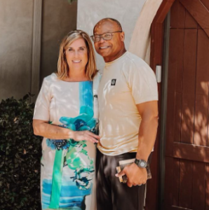 Does Mike Singletary In NFL Have Kids ? Son, Family And Daughters Explored