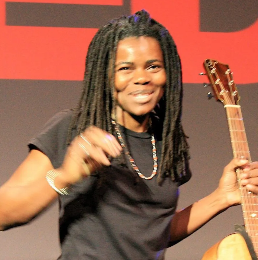 Tracy Chapman Sister: Aneta Chapman, Family Background And Life Partner ...