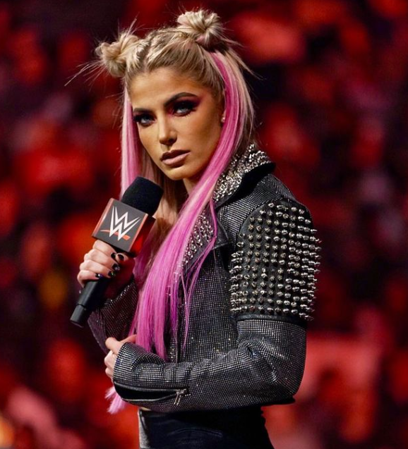 Alexa Bliss Resumes Gym Training During WWE Hiatus: Bio, Career, Net ...