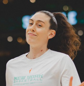 Breanna Stewart 