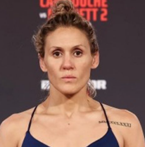 Liz Carmouche 