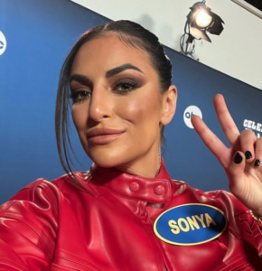 Sonya Deville