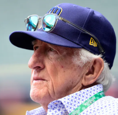 Bob Uecker  